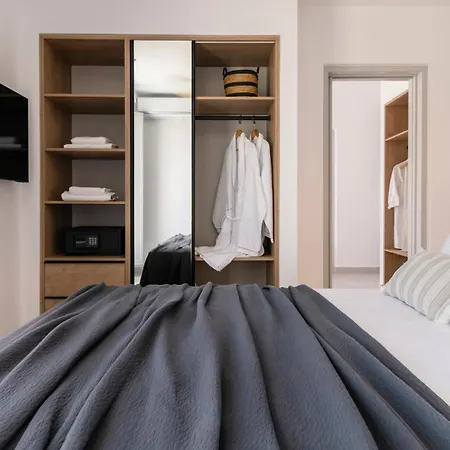 Quartano By Heliessa, Adults Only