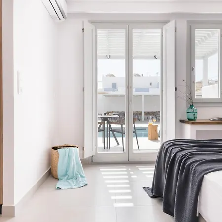 Quartano By Heliessa, Adults Only