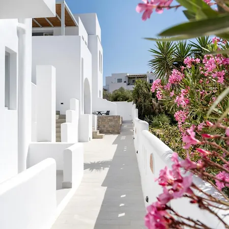 Quartano By Heliessa, Adults Only 3*